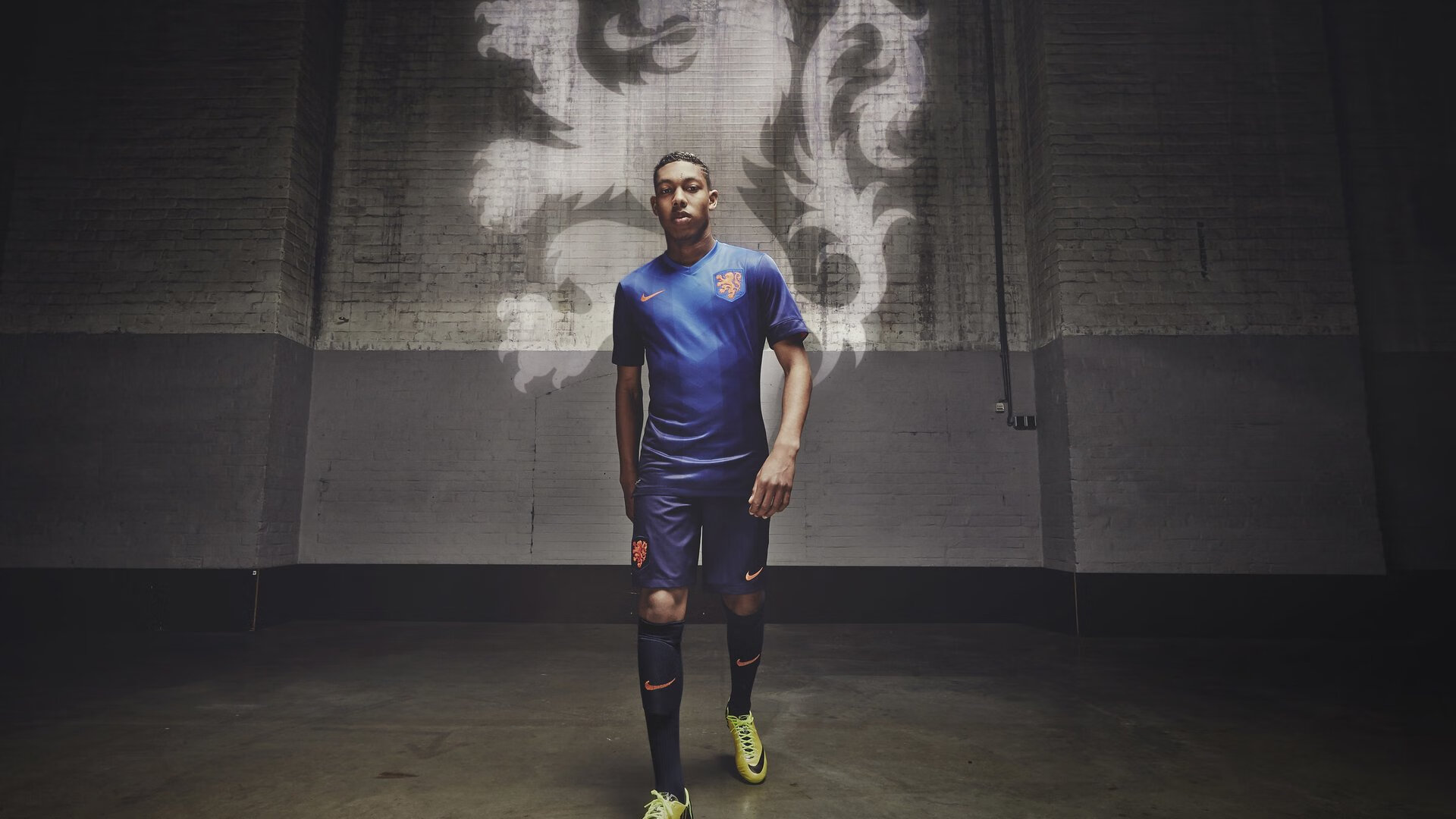 “六人制袋棍球赛场：东部新区展现极限速度与灵活性”