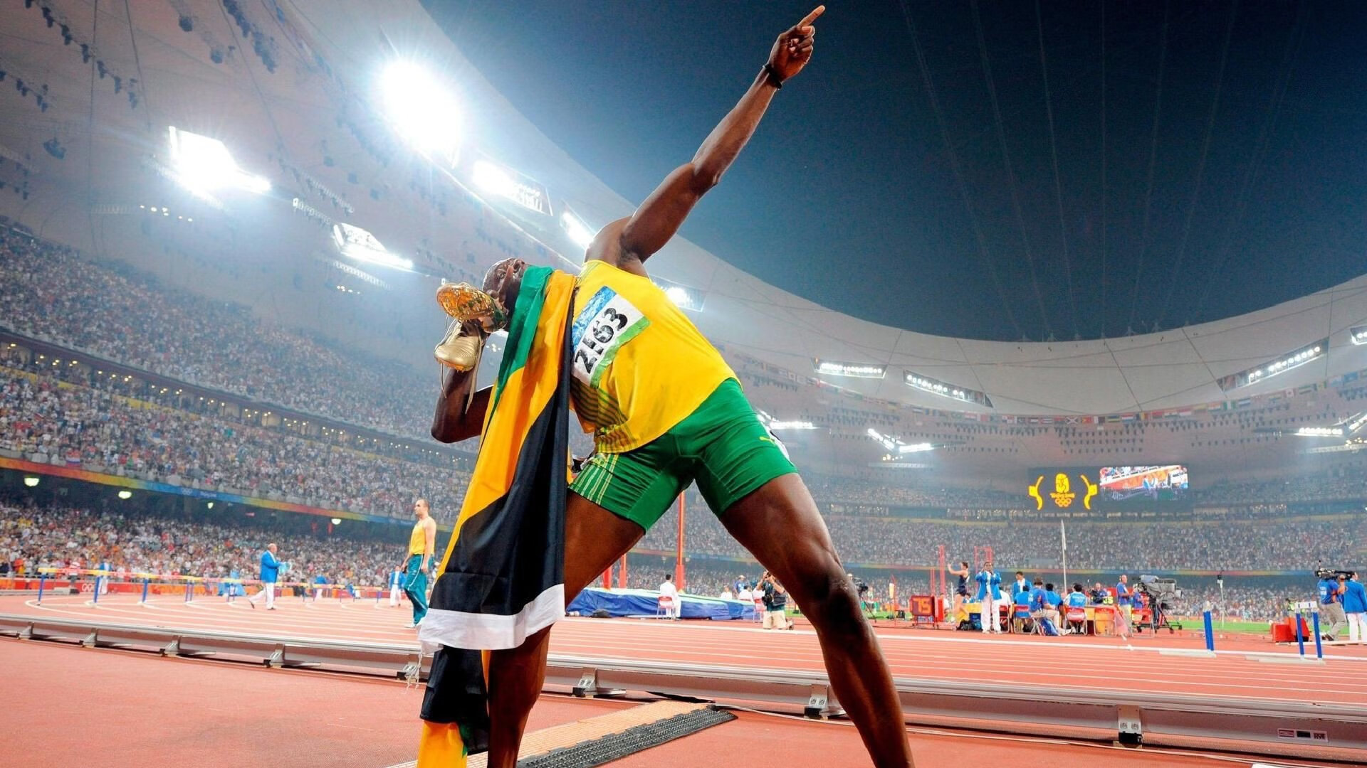 新西兰全黑队的防守堪称铁壁，无缝防守令对方难以突破，新西兰全黑队队员介绍